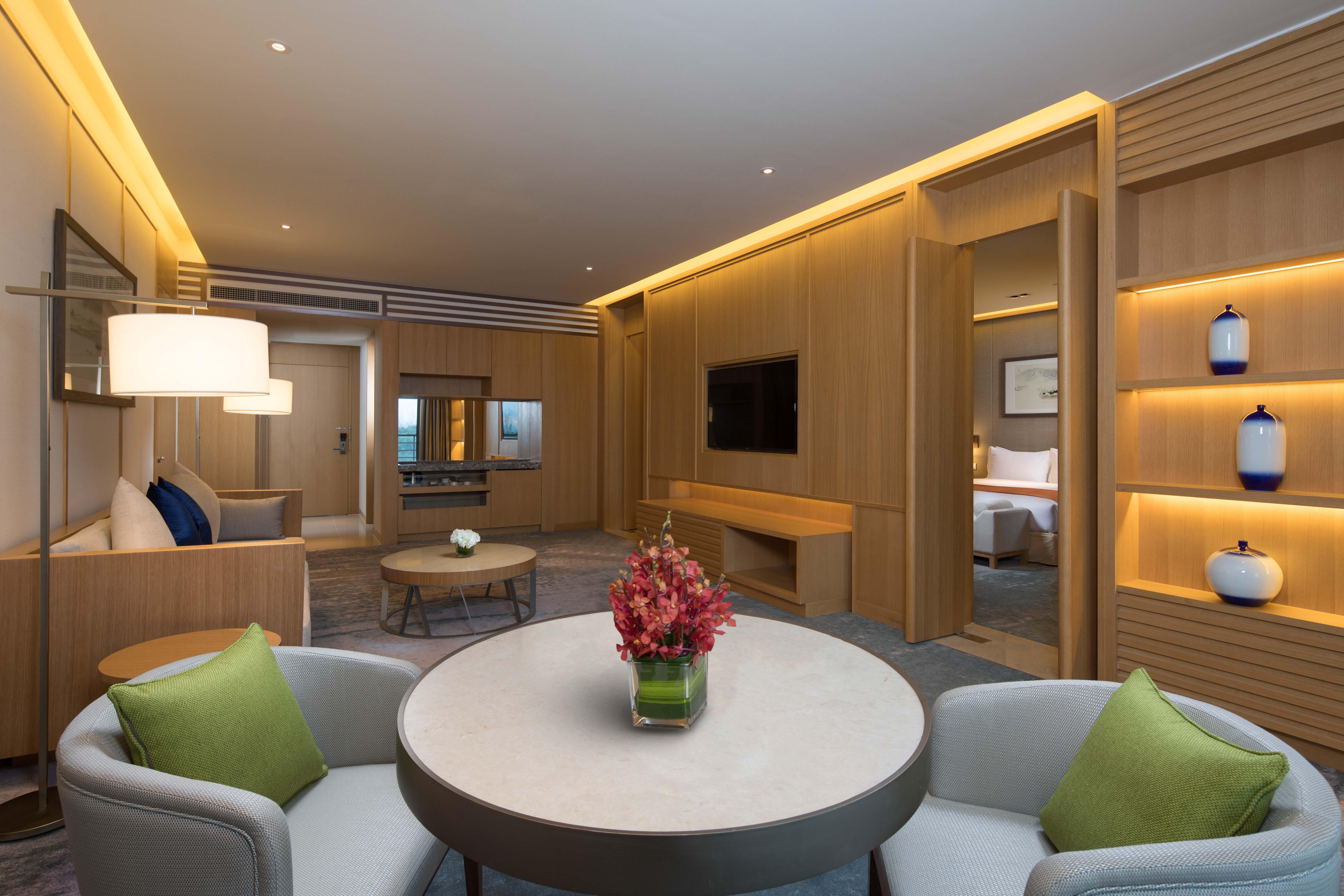 Holiday Inn Kunshan Huaqiao By Ihg ภายนอก รูปภาพ