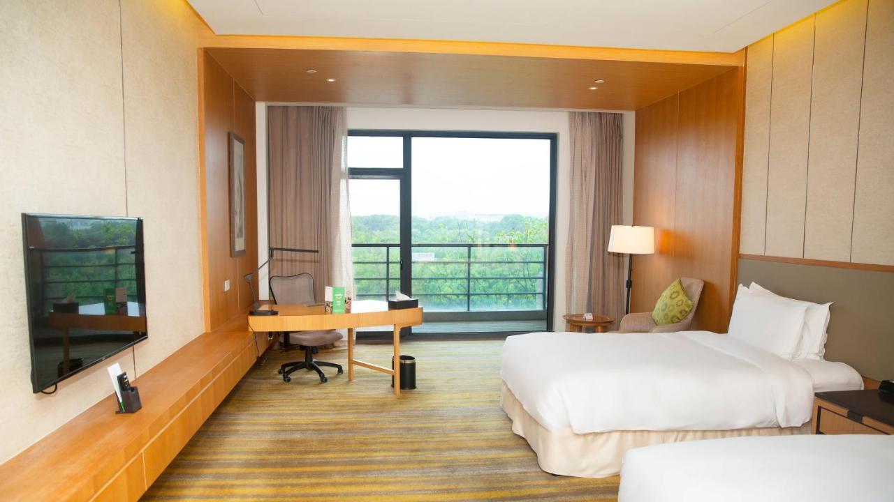 Holiday Inn Kunshan Huaqiao By Ihg ภายนอก รูปภาพ